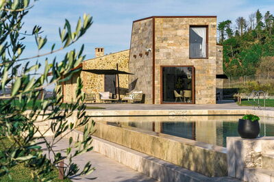 Vista de la piscina, Villa Fibbiano