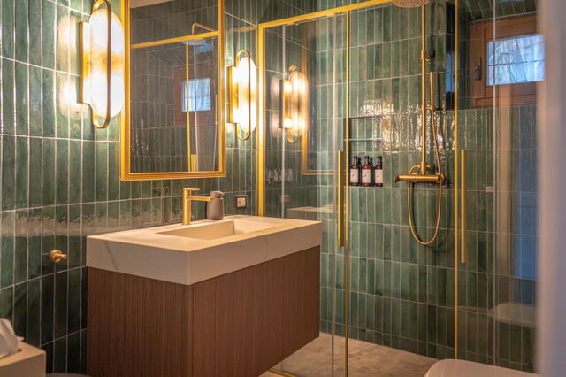 Baño, Town House Garden