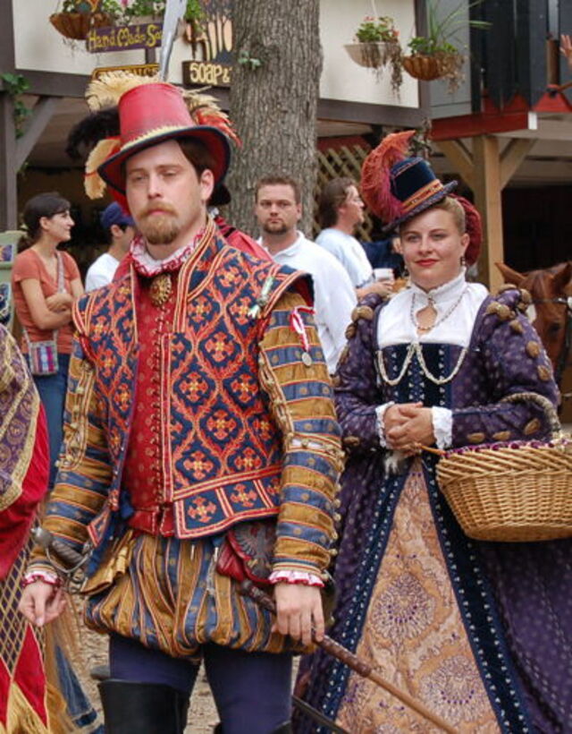 Disfraces medievales en el festival de Vinci