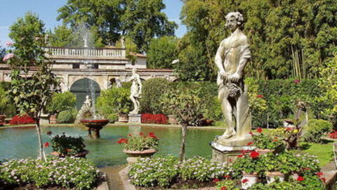 Palazzo Pfanner, jardín