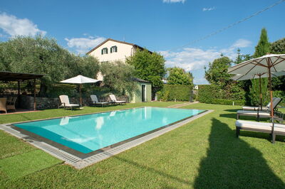 Villa Moriano, piscina