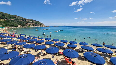 A Lo Largo De La Costa Toscana