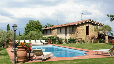 Alessandra Alla Poggetta, villa