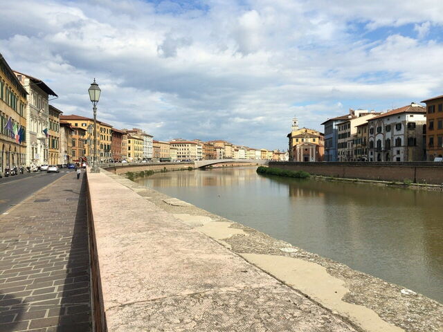 El Arno en Pisa