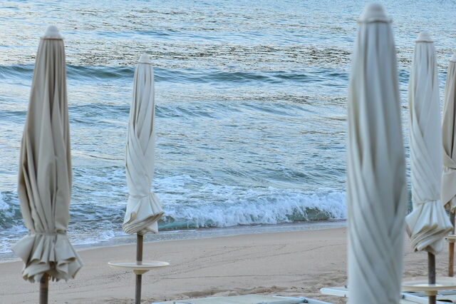 Sombrillas de playa en la Toscana