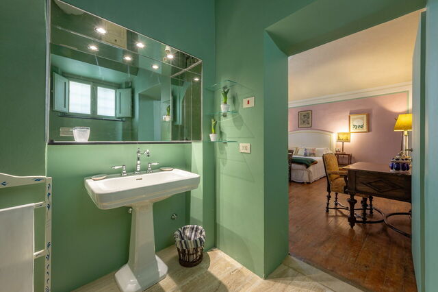 Castel Ruggero, con baño en suite