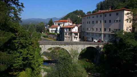 Puente en Castelnuovo di Garfagnana