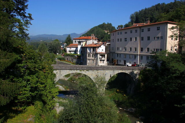 Puente en Castelnuovo di Garfagnana