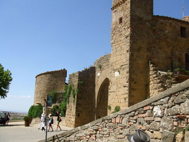 puerta en Monticchiello