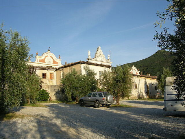 patio de la Certosa di calci