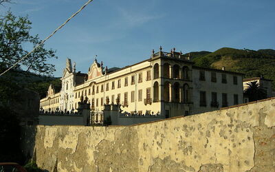 Vista de la Certosa de Calci