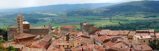 La ciudad y el castillo de Massa Marittima