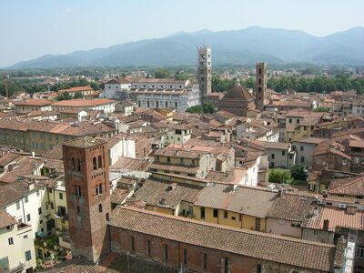 Vista sobre Lucca