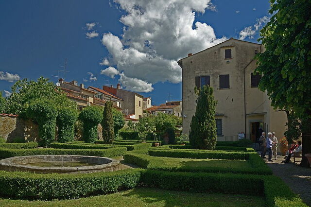 Jardines, Casa de Vasari