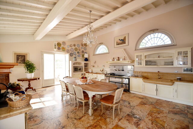 Villa Yvonne, cocina