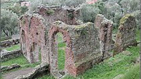 Ruinas del pueblo de Massaciuccol