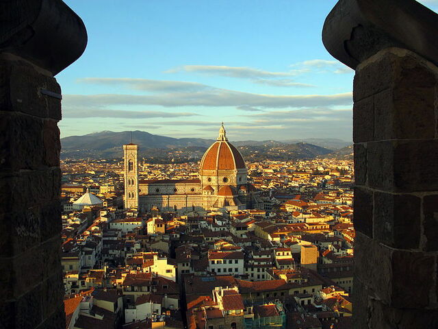 Torre D'Arnolfo, Vista