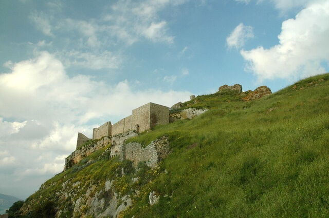 Castillo de Lari