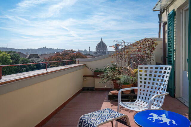 Villa En El Punto De Mira: Apartamento Orto Botanico con terraza y vistas a la cúpula, terraza