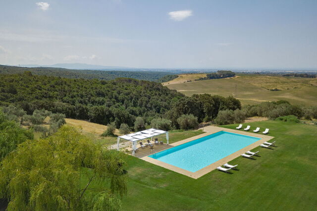 Villa Bagnoli, piscina