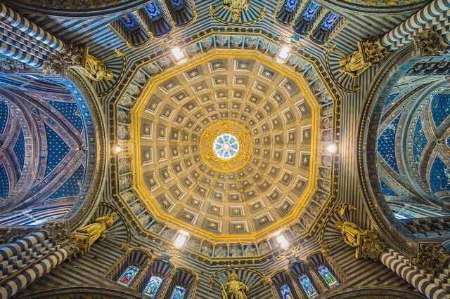 Techo de la cúpula de Siena