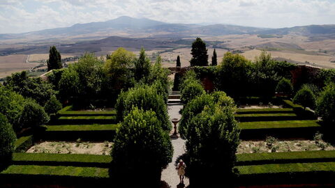 Palazzo Piccolomini, vistas