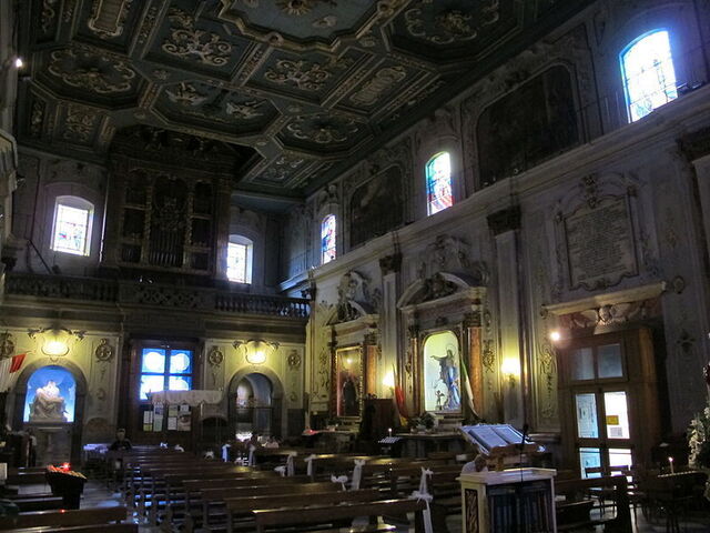 Interior de la Iglesia de Santa María