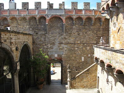 Patio, Castillo de Vincigliata