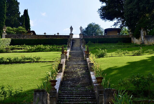 Escalera en el Giardino Bardini
