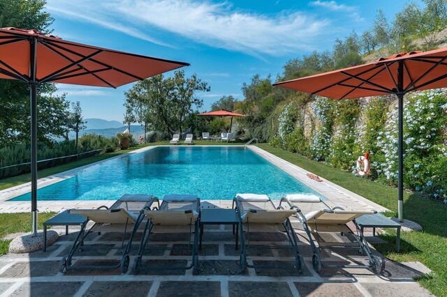 Villa Marlia, piscina