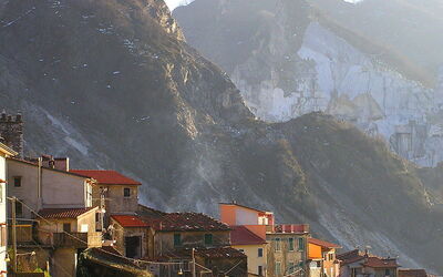 Vista de los Alpes desde Colonnata