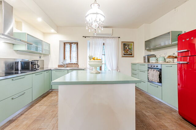 Villa La Cerbaina, cocina