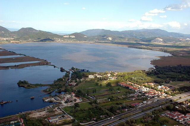 Vista del lago Massaciuccol