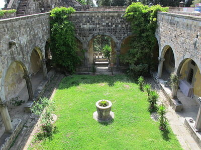 Jardín amurallado, Castillo Vincigliata