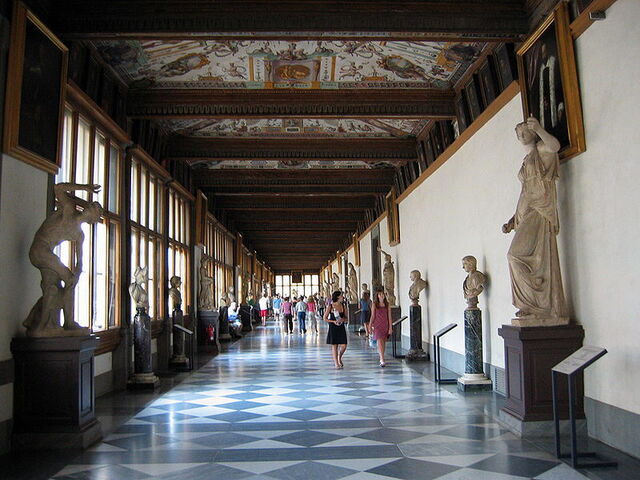 Corredor en la Galería Uffizi