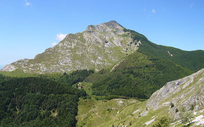 Un interesante sistema de cuevas dentro del monte Corchia