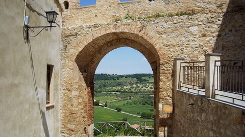 Puerta de San Martino en Magliano