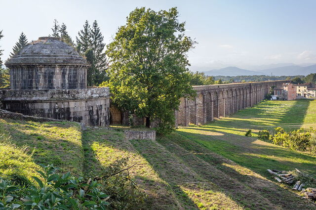Acueducto Nottolini