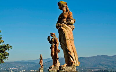 Las Figuras de Terracota, Impruneta