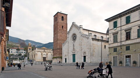 Plaza de la ciudad de Pietrasanta