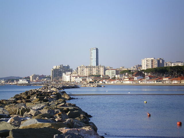 Vista de la ciudad de follonica