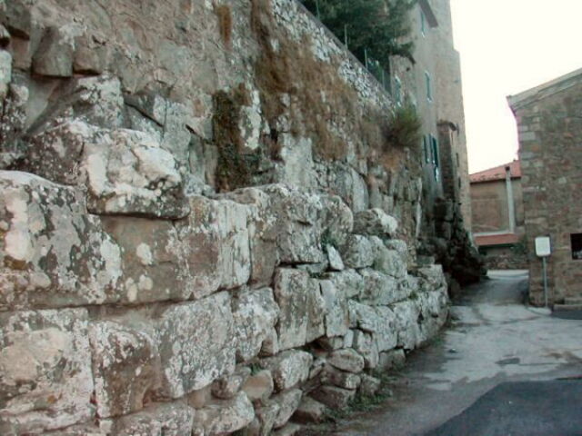 Muralla de Vetulonia