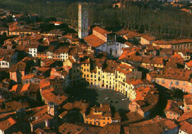 Vista de la ciudad de Lucca