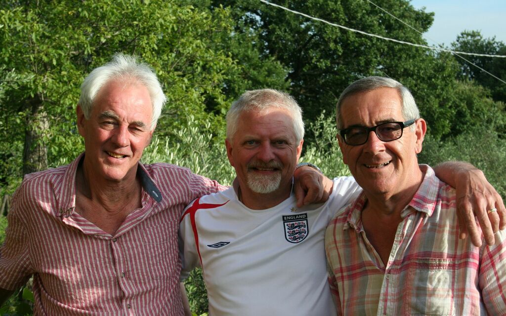 OLD FRIENDS RE-UNION