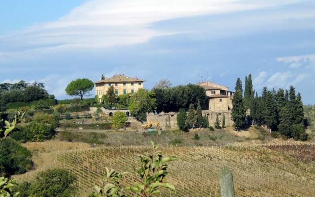 A Flowered Apron in Tuscany