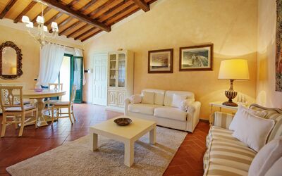 Corbezzolo: Habitación, Propiedad, Edificio, Mueble, Diseño De Interiores, Sala, Casa, Mesa, Bienes Raíces, Techo