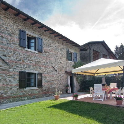 Il Palazzetto: Propiedad, Casa, Casa, Edificio, Cabaña, Bienes Raíces, Techo, Casa De Campo, Fachada, Vía Muerta