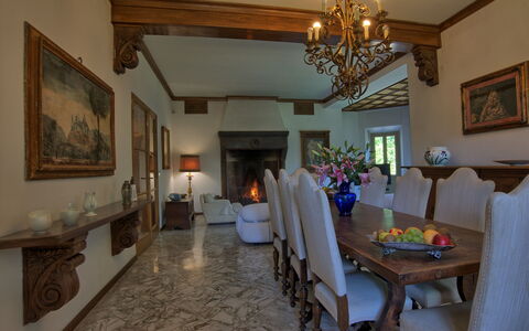 Il Poggio Di Patrignone: Propiedad, Habitación, Edificio, Comedor, Diseño De Interiores, Bienes Raíces, Techo, Casa, Mueble, Inmuebles