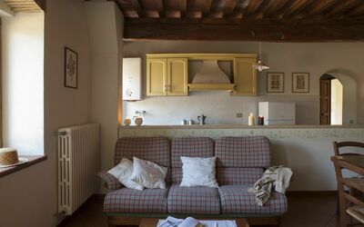 Gelso Proneta 1: Habitación, Propiedad, Mueble, Edificio, Diseño De Interiores, Sala, Casa, Pared, Suelo, Techo