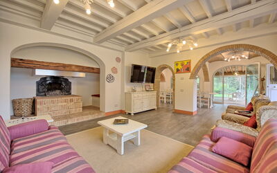 Padronale: Propiedad, Habitación, Mueble, Diseño De Interiores, Edificio, Sala, Techo, Bienes Raíces, Casa, Inmuebles